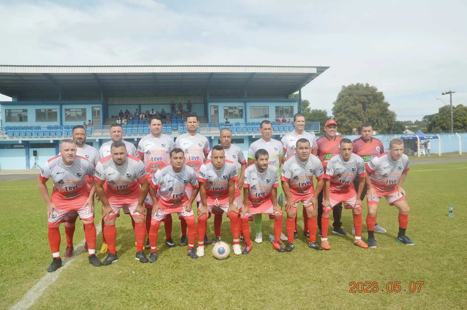 Definido os Campeões do Futebol Municipal de Rio Negro. Clube Sexta é campeão  do Veteranos e  no Livre.